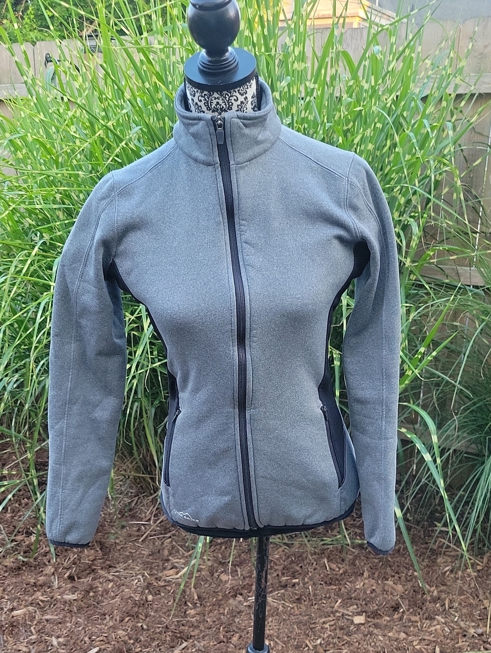 Eddie Bauer Charcoal Gray Full-Zip Athletic Jacket with Fleece lining